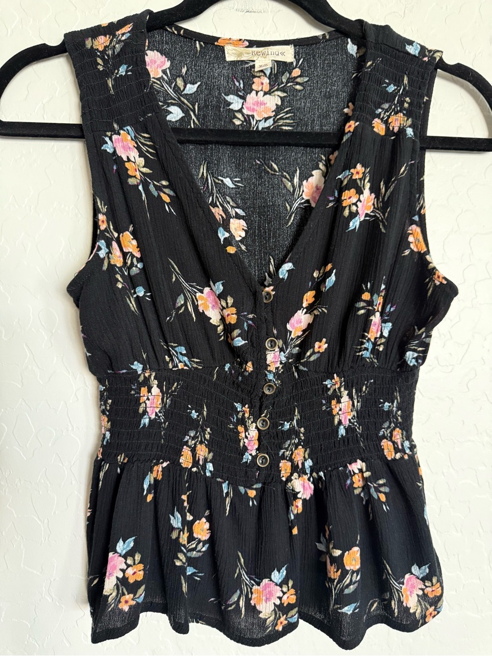 5/$25 REWIND Smocked Floral V-Neck Tank  - XS